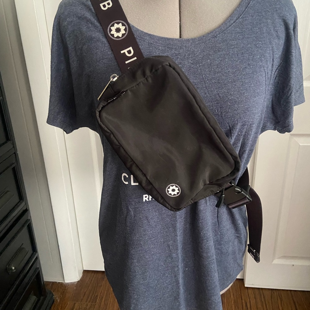 Club Pilates - Black Crossbody Bag